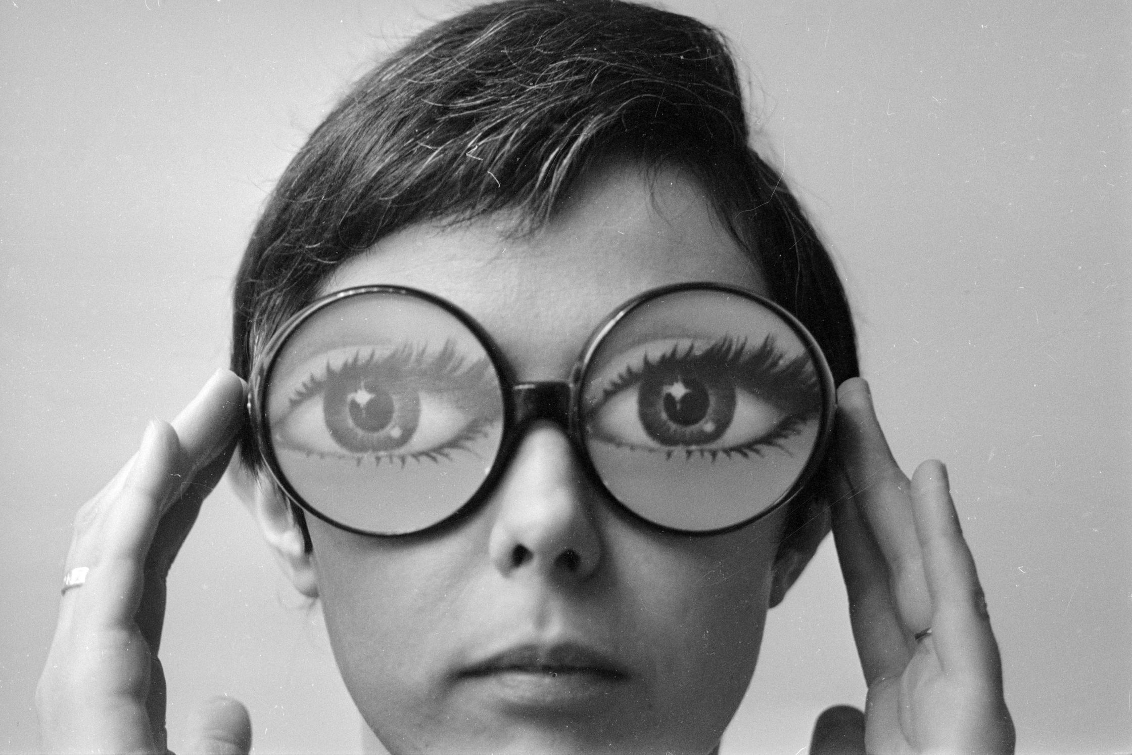 Why I Refuse to Use Face-Altering Filters in 2025 – 1